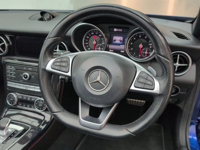 2025 Mercedes-benz Slc