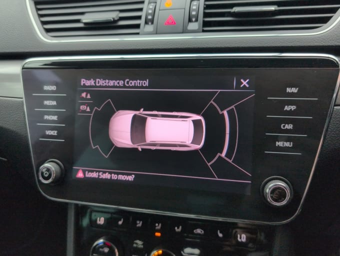 2025 Skoda Superb
