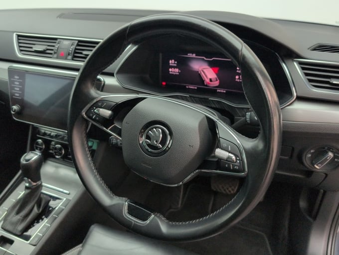 2025 Skoda Superb