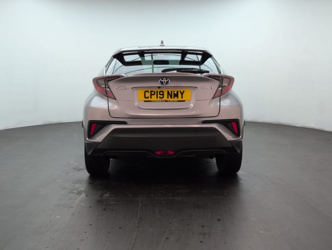 2025 Toyota C-hr