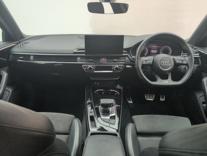 2025 Audi A4 Avant