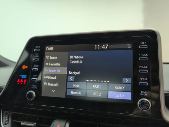 2025 Toyota C-hr
