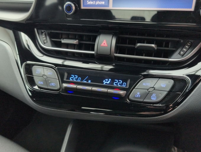 2025 Toyota C-hr
