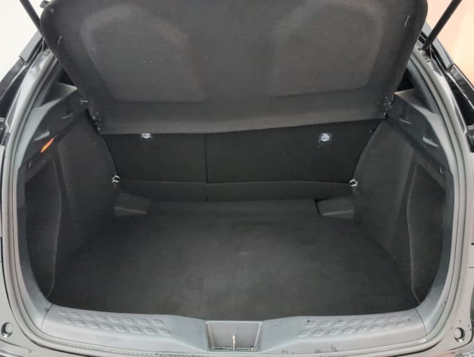 2025 Toyota C-hr