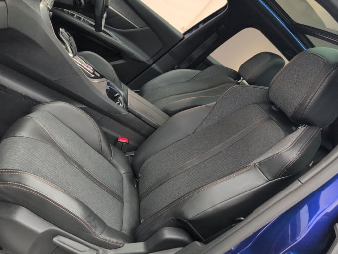 2025 Peugeot 3008