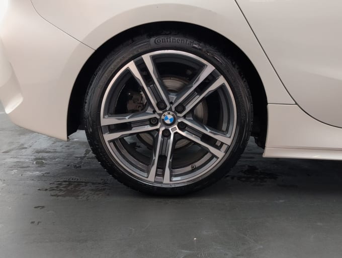 2025 BMW 1 Series