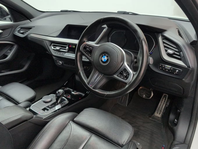 2025 BMW 1 Series