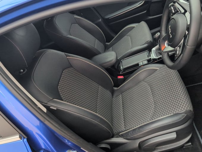 2025 Kia Xceed