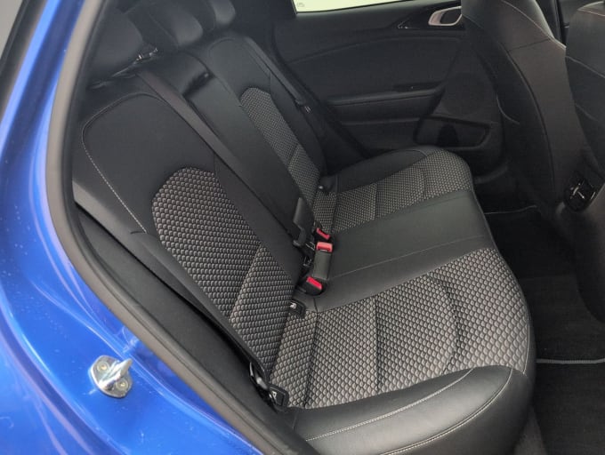 2025 Kia Xceed