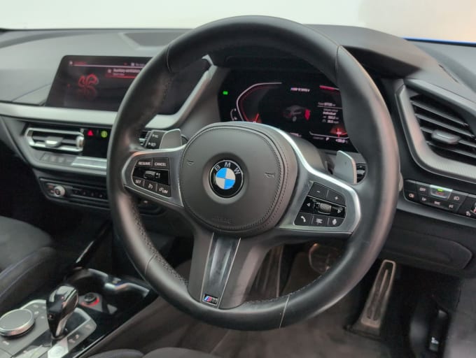 2025 BMW 1 Series