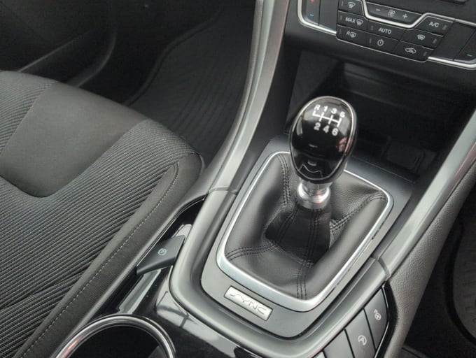2025 Ford Mondeo