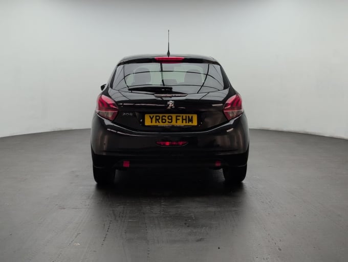2025 Peugeot 208