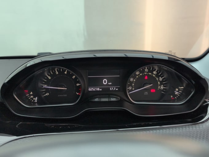 2025 Peugeot 208