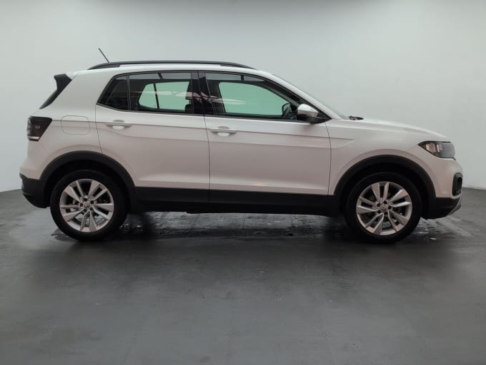 2025 Volkswagen T-cross