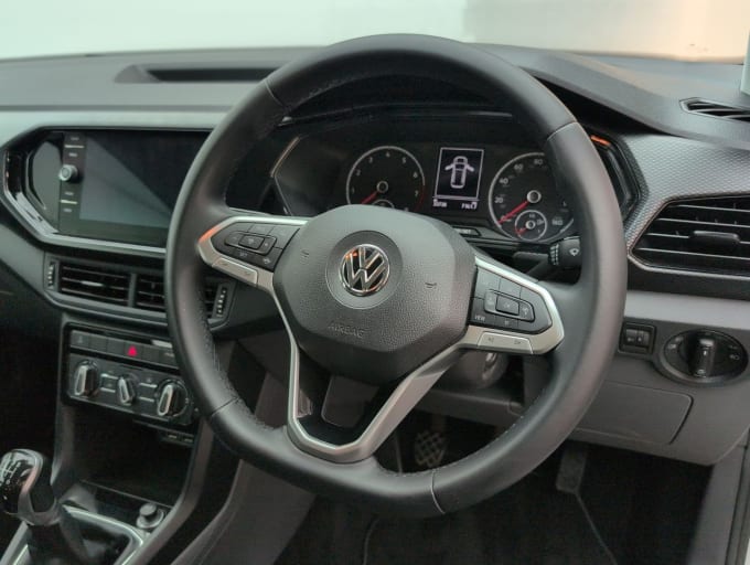 2025 Volkswagen T-cross