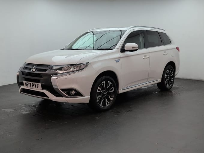 2025 Mitsubishi Outlander