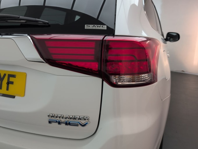 2025 Mitsubishi Outlander