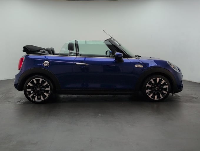 2025 Mini Convertible