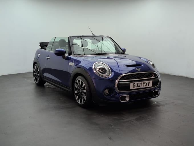 2025 Mini Convertible