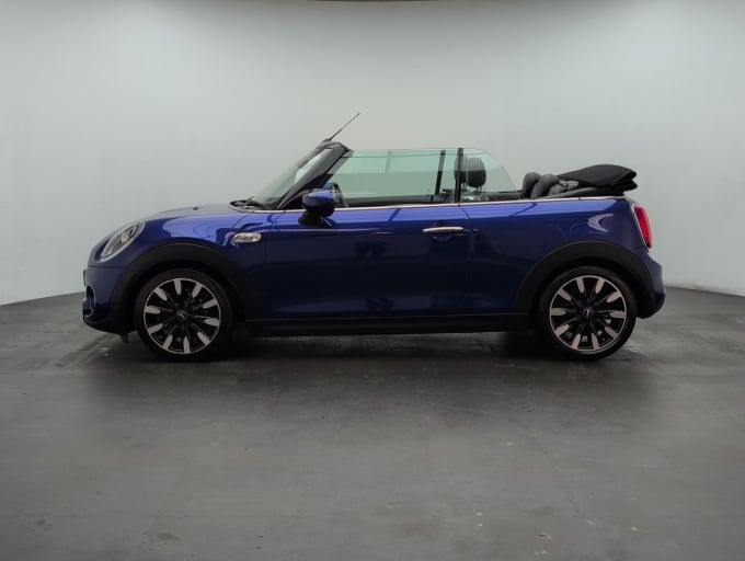 2025 Mini Convertible