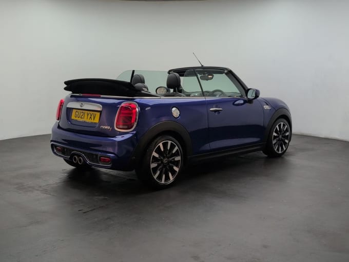 2025 Mini Convertible