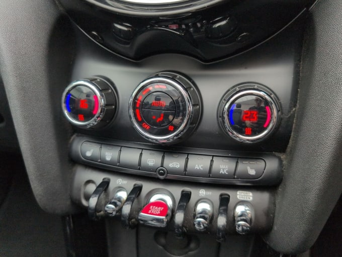 2025 Mini Convertible