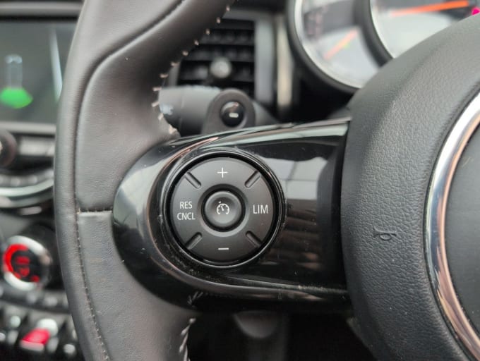 2025 Mini Convertible
