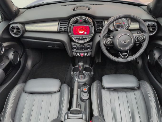 2025 Mini Convertible