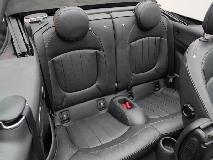2025 Mini Convertible
