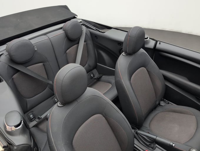 2025 Mini Convertible