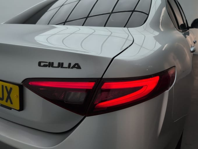 2025 Alfa Romeo Giulia