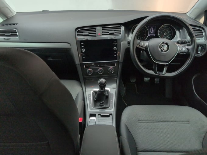 2025 Volkswagen Golf