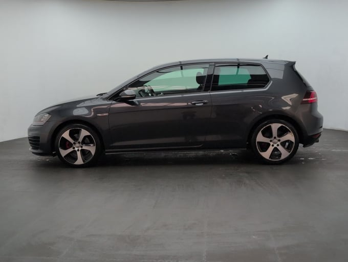 2025 Volkswagen Golf