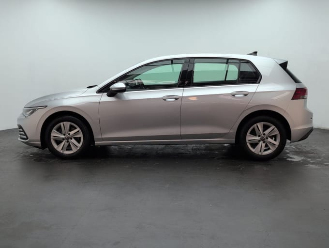 2025 Volkswagen Golf