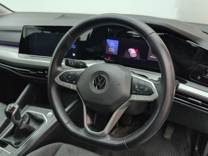 2025 Volkswagen Golf