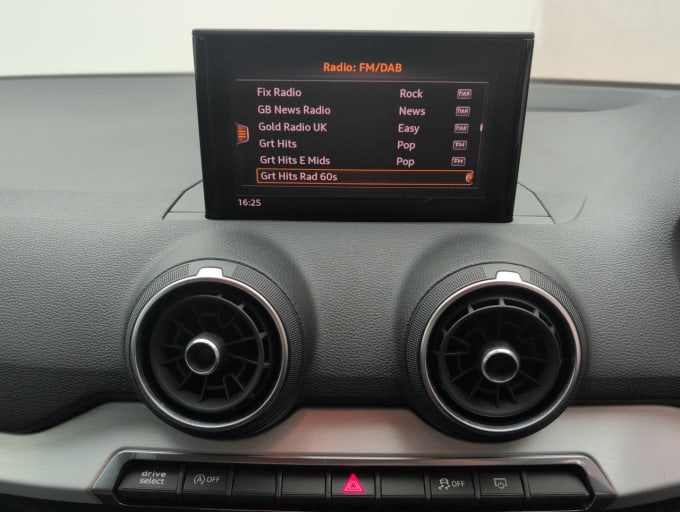 2025 Audi Q2