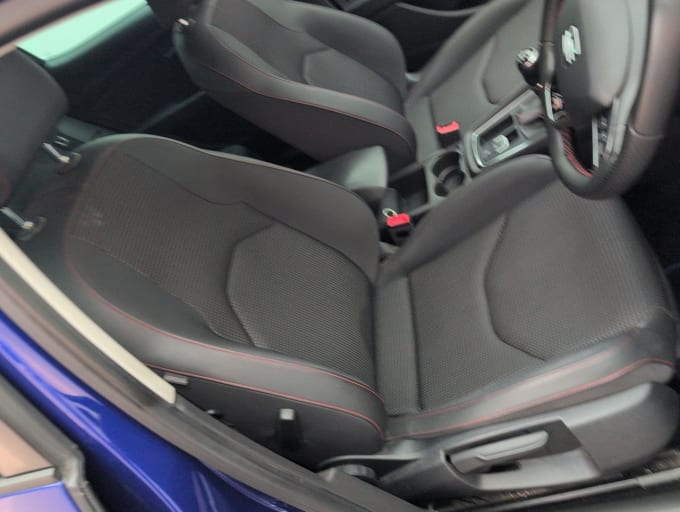 2025 Seat Leon