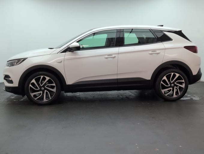 2025 Vauxhall Grandland X