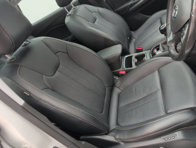 2025 Vauxhall Grandland X
