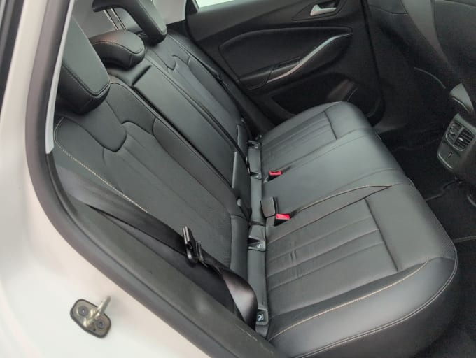 2025 Vauxhall Grandland X