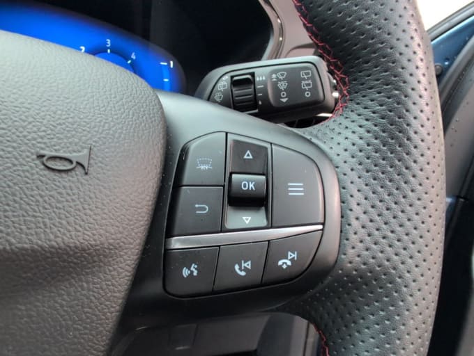 2025 Ford Kuga