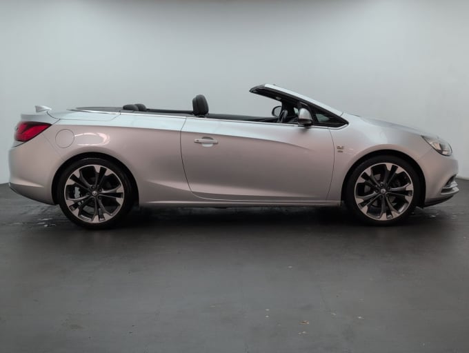 2025 Vauxhall Cascada