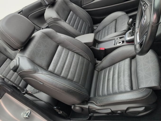 2025 Vauxhall Cascada