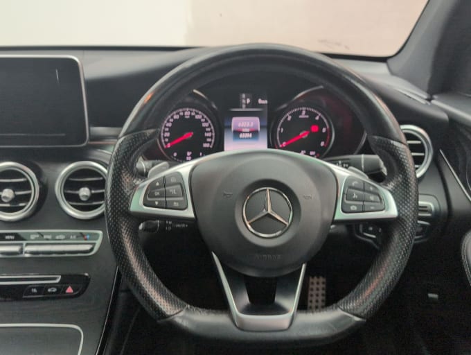 2025 Mercedes-benz Glc