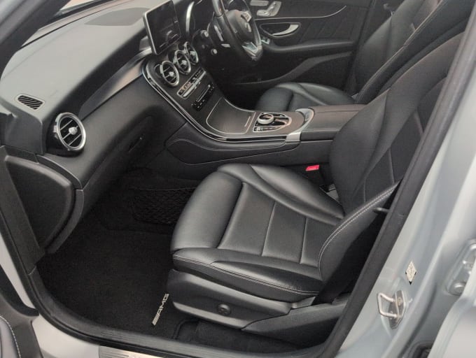 2025 Mercedes-benz Glc