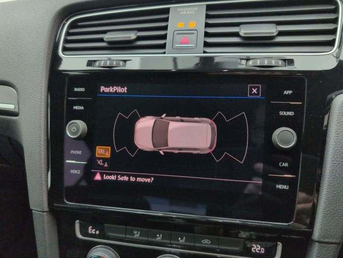 2025 Volkswagen Golf