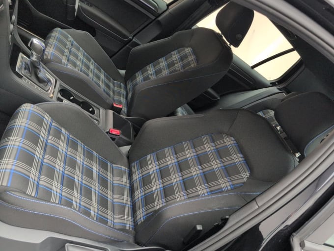 2025 Volkswagen Golf