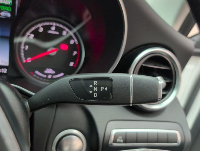 2025 Mercedes-benz C Class