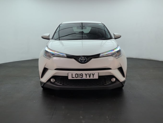 2025 Toyota C-hr