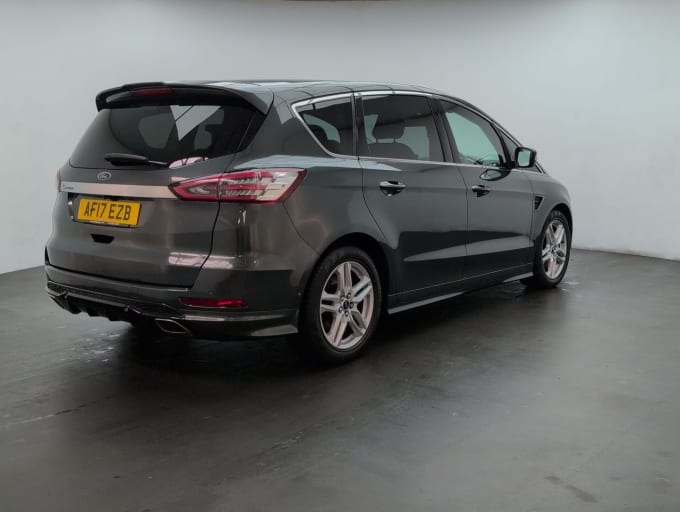 2025 Ford S-max